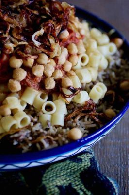  Koshari aux Légumes: Une symphonie de saveurs épicées et une explosion de textures uniques !